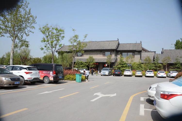 开封西湖归谁管理?开封西湖停车收费-图3 开封西湖归谁管理?开封西湖停车收费-图3
