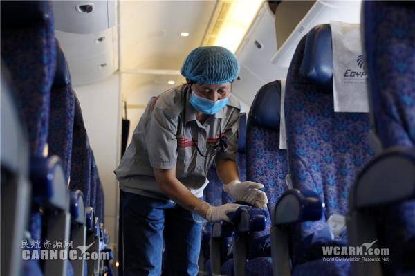 擦飞机是什么工种?客舱清洁服务收费-图3 擦飞机是什么工种?客舱清洁服务收费-图3