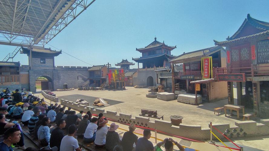 白鹿原影视城要门票吗?篮球飞球馆 收费-图2 白鹿原影视城要门票吗?篮球飞球馆 收费-图2