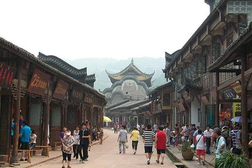 成都华阳到洛带古镇怎么走,要多长时间啊?洛带高中班收费标准-图3 成都华阳到洛带古镇怎么走,要多长时间啊?洛带高中班收费标准-图3