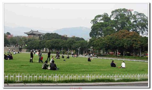 公园门口摆摊需要交钱吗?深圳中山公园收费-图2 公园门口摆摊需要交钱吗?深圳中山公园收费-图2