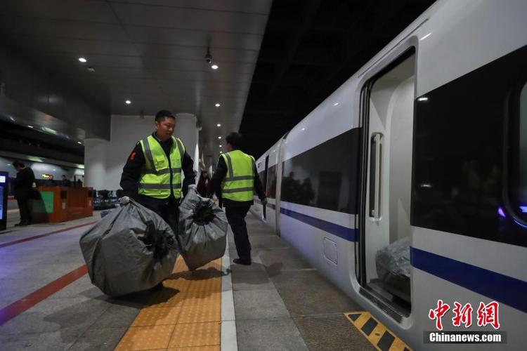 高铁邮寄贵吗?铁路邮寄包裹怎么收费-图3 高铁邮寄贵吗?铁路邮寄包裹怎么收费-图3