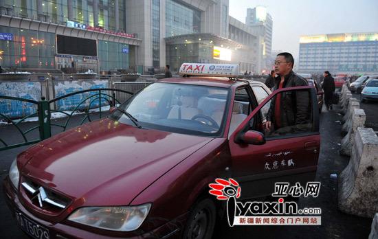 乌鲁木齐干出租车需要什么条件?乌鲁木齐夜间的士收费-图3 乌鲁木齐干出租车需要什么条件?乌鲁木齐夜间的士收费-图3