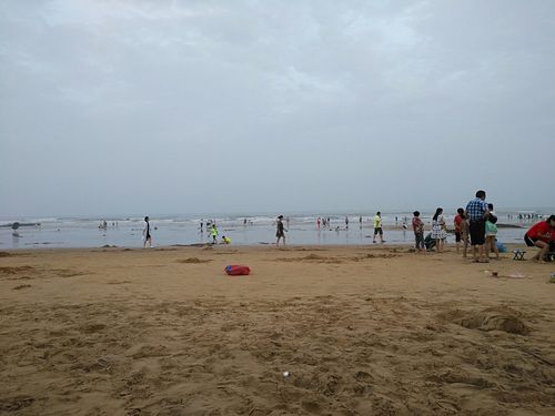 山东日照旅游,去哪个海边浴场好?吃海鲜要注意些什么?吴家台游泳收费-图2 山东日照旅游,去哪个海边浴场好?吃海鲜要注意些什么?吴家台游泳收费-图2