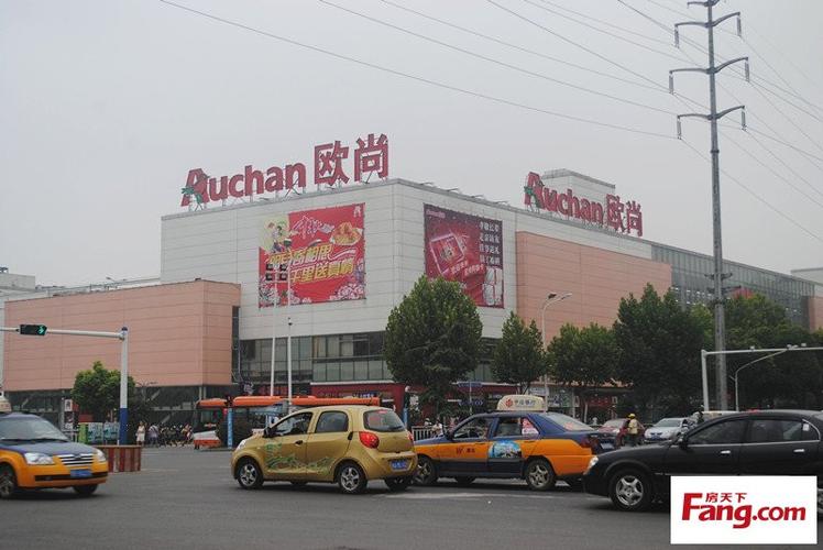 安徽芜湖市城区哪几个购物广场人气最旺,大家可以按排名列举。谢谢?芜湖欧尚停车场收费-图2 安徽芜湖市城区哪几个购物广场人气最旺,大家可以按排名列举。谢谢?芜湖欧尚停车场收费-图2