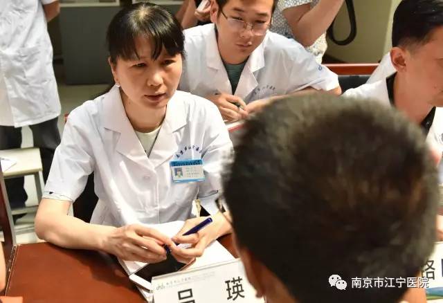 南京鼓楼医院吕瑛挂号费？西安钟鼓楼讲解收费