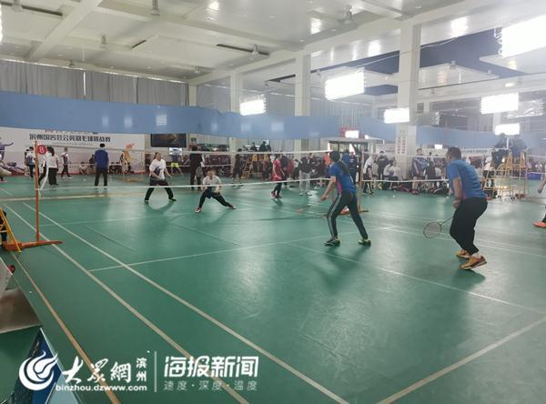 张店室内好玩的地方？滨州羽毛球馆怎么收费-图2