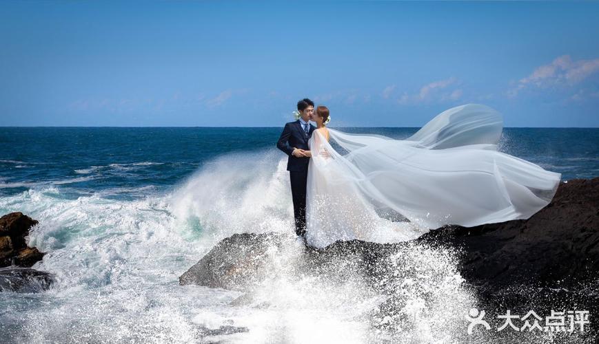 海边婚纱照哪个城市好?大连海边拍婚纱照收费-图2 海边婚纱照哪个城市好?大连海边拍婚纱照收费-图2