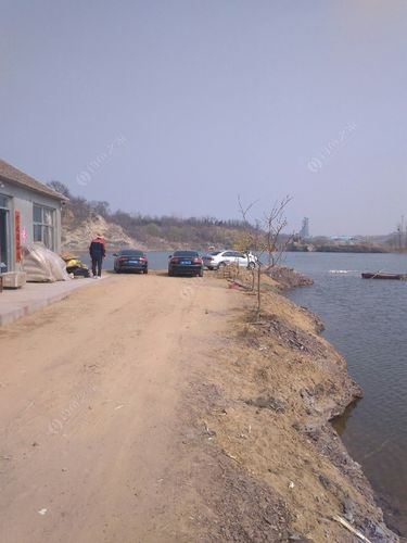 周口到潍坊途经诸城吗?汽车？坊子荆山洼钓鱼场 收费