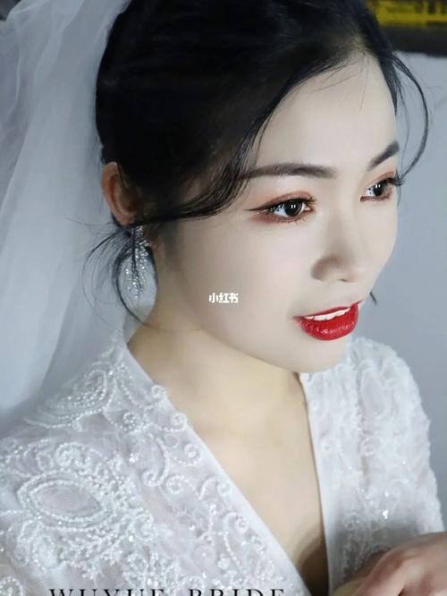 新娘跟妆多少钱一天?跟妆半天收费800块-图3 新娘跟妆多少钱一天?跟妆半天收费800块-图3