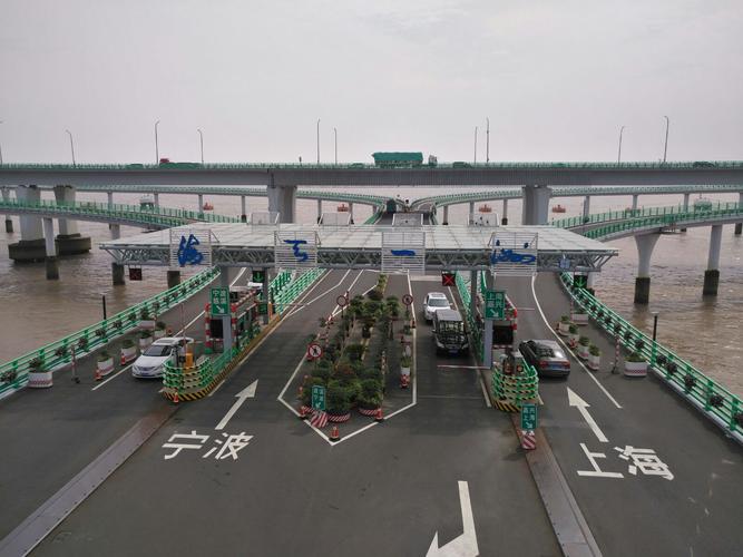 杭州湾跨海大桥观景台可以掉头吗?杭州湾大桥收费站-图2 杭州湾跨海大桥观景台可以掉头吗?杭州湾大桥收费站-图2