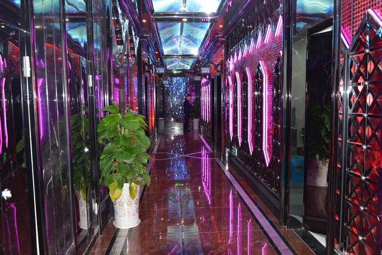 泸州市哪个酒店最好?泸州ktv怎么收费-图2 泸州市哪个酒店最好?泸州ktv怎么收费-图2