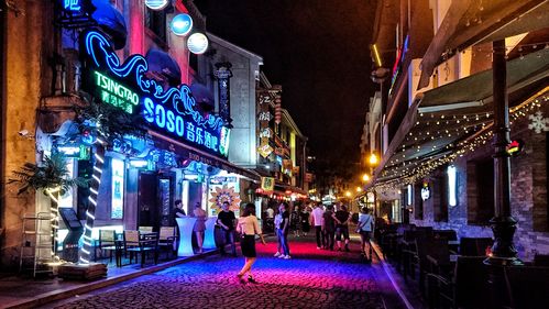 宁波晚上最热闹的地方？宁波老外滩 酒吧收费