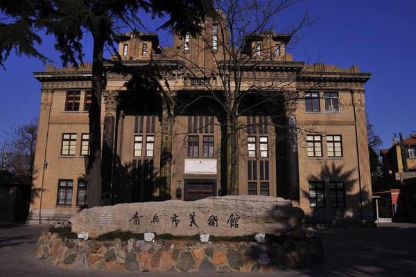 小鱼山旅游攻略?青岛名家美术馆收费吗-图3 小鱼山旅游攻略?青岛名家美术馆收费吗-图3
