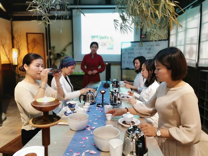 一期一折是什么意思?日式茶艺收费标准-图3 一期一折是什么意思?日式茶艺收费标准-图3