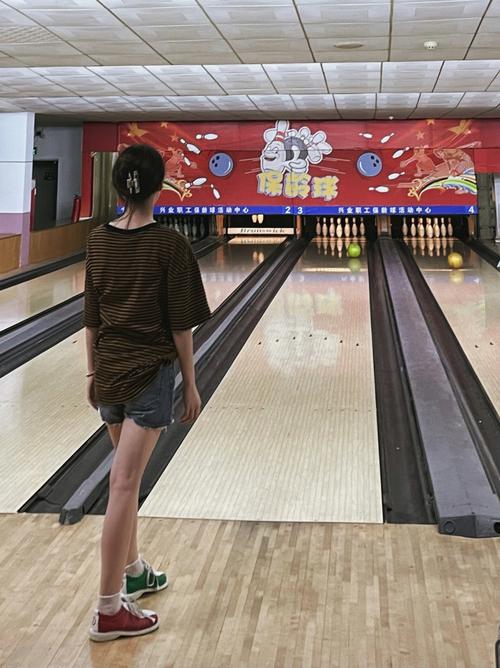同志们,上海哪里有打保龄球的宝地?高点 保龄球 收费-图2 同志们,上海哪里有打保龄球的宝地?高点 保龄球 收费-图2