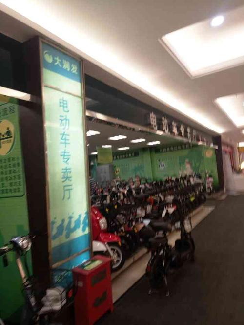 大润发旁边有没有停自行车?轻纺??场停车怎么收费-图3 大润发旁边有没有停自行车?轻纺??场停车怎么收费-图3