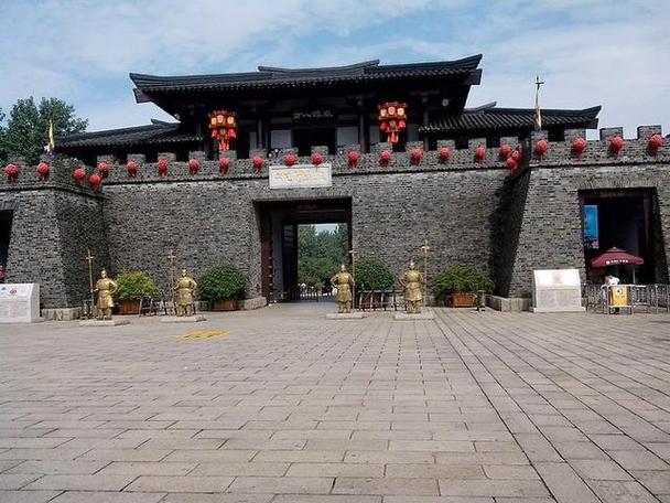 太湖古镇好玩吗?三国城停车场过夜收费-图2 太湖古镇好玩吗?三国城停车场过夜收费-图2