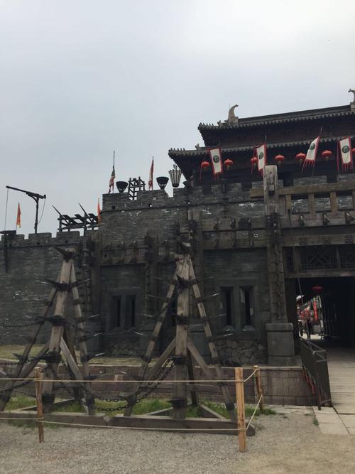 影视城晚上要不要买门票?象山影视城收费标准-图2 影视城晚上要不要买门票?象山影视城收费标准-图2