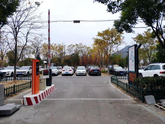 红树林公园停车场怎么样?附近的公益停车场收费-图2 红树林公园停车场怎么样?附近的公益停车场收费-图2