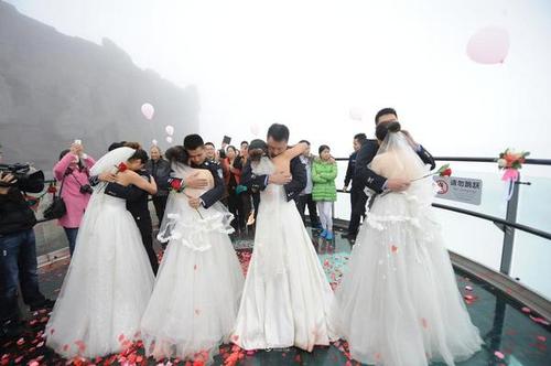 四川广元是怎么结婚的?广元婚庆收费-图3 四川广元是怎么结婚的?广元婚庆收费-图3