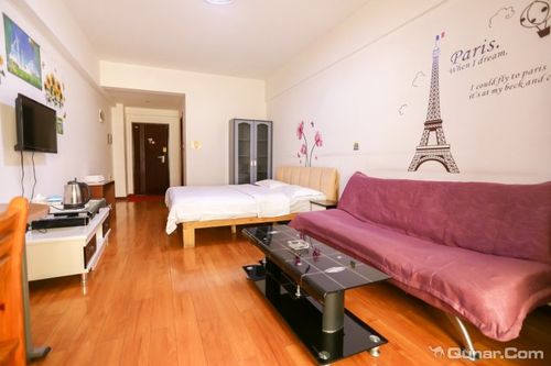 西安市中心那家公寓式酒店比较好？房价大概是多少？停车方便吗？宏府嘉会公寓用电收费