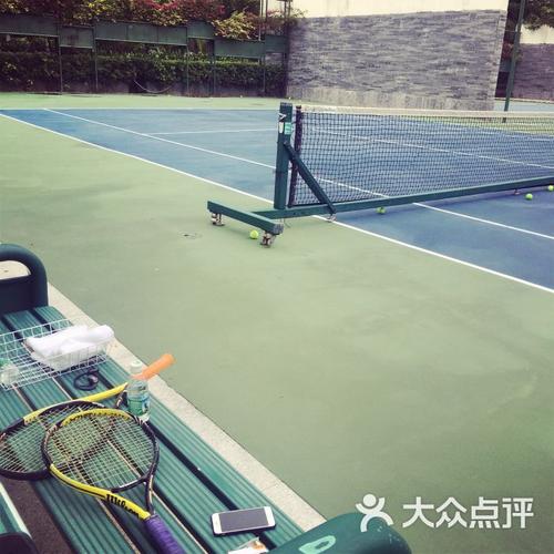 东山宾馆网球场花钱吗？酒店网球场收费标准
