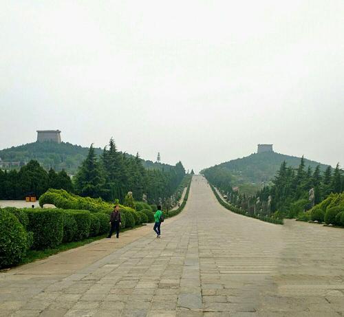 乾陵可以开车进去吗?乾陵景区停车场收费-图3 乾陵可以开车进去吗?乾陵景区停车场收费-图3