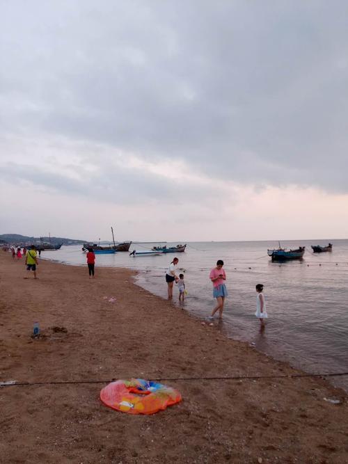 李官砂石浴场赶海攻略?沙石浴场 收费吗-图2 李官砂石浴场赶海攻略?沙石浴场 收费吗-图2
