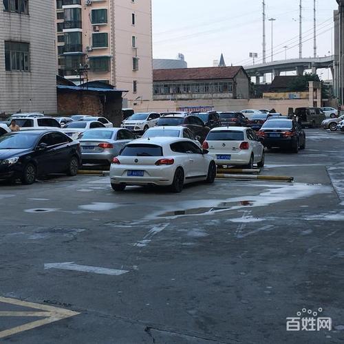 龙阳路地铁站沪c哪里可以停车？上海金桥大厦停车收费