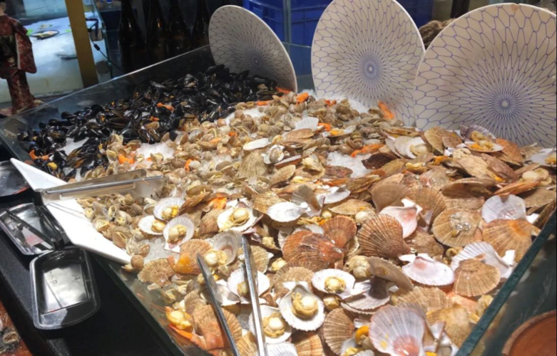 四海一家自助餐用餐时间?四海一家自助餐收费-图3 四海一家自助餐用餐时间?四海一家自助餐收费-图3