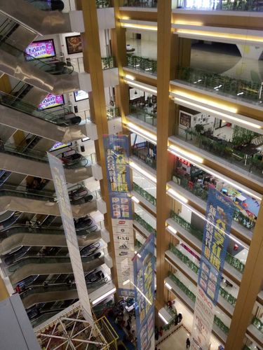 万家丽国际mall营业时间?万家丽购物广场收费吗-图3 万家丽国际mall营业时间?万家丽购物广场收费吗-图3