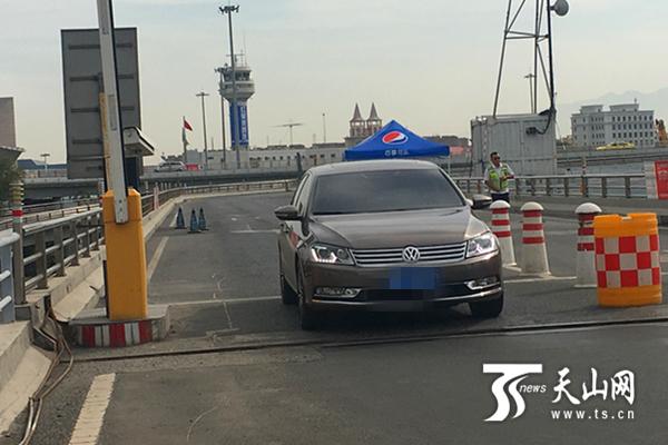 乌鲁木齐机场t3送人怎么停车？乌鲁木齐t3停车场收费标准