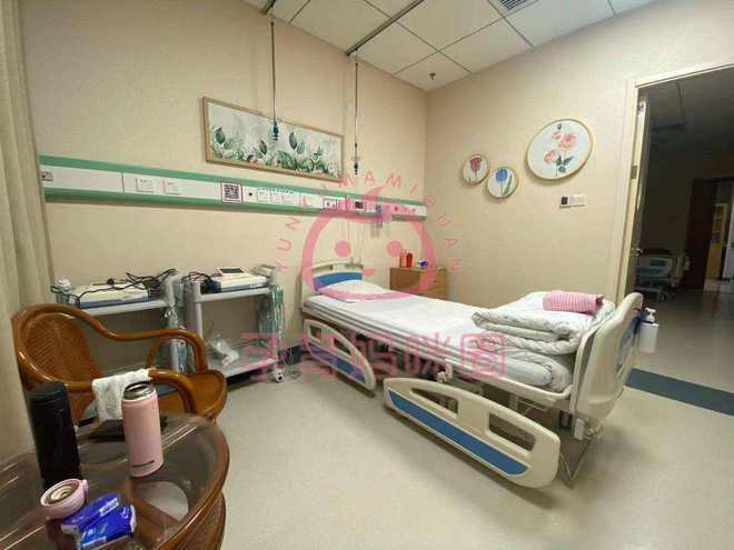 陕西省妇幼保健院产科病房有没有单间?一天床位费时多少?如果没有单间有没有双人间?西北妇幼标间收费-图3 陕西省妇幼保健院产科病房有没有单间?一天床位费时多少?如果没有单间有没有双人间?西北妇幼标间收费-图3
