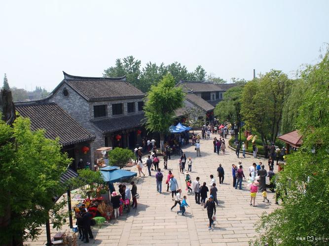 现在窑湾古镇入门要买票吗？新沂窑湾停车场收费吗