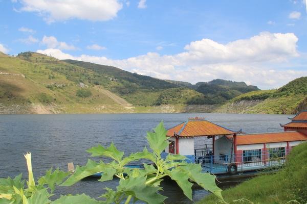 贵安新区野钓好地方？粟山塘收费站-图2