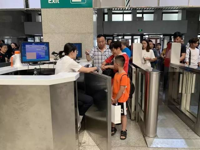 进高铁站小孩会查票吗?天津高铁儿童收费标准-图3 进高铁站小孩会查票吗?天津高铁儿童收费标准-图3