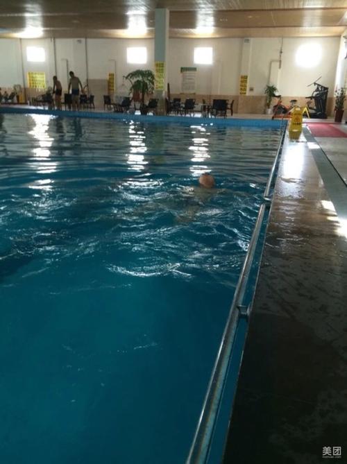 想知道:上海市956公交线路的信息?吴泾游泳馆收费标准-图2 想知道:上海市956公交线路的信息?吴泾游泳馆收费标准-图2