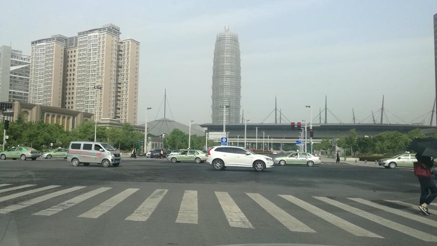 郑州如意湖附近怎么停车?郑州 会展中心 停车场收费-图3 郑州如意湖附近怎么停车?郑州 会展中心 停车场收费-图3