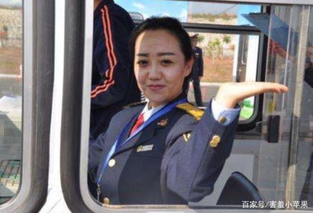 请问高速公路收费员待遇怎么样?上下班制度是什么?有轮休吗?高铁停车场收费员待遇-图3 请问高速公路收费员待遇怎么样?上下班制度是什么?有轮休吗?高铁停车场收费员待遇-图3