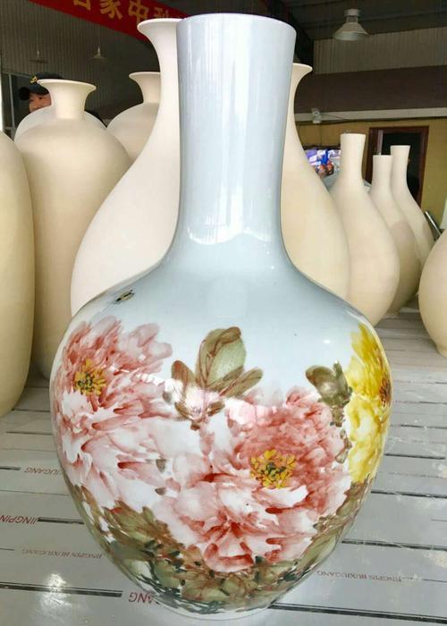 白黄色牡丹瓷能送领导吗?洛阳蜡像馆收费标准-图2 白黄色牡丹瓷能送领导吗?洛阳蜡像馆收费标准-图2