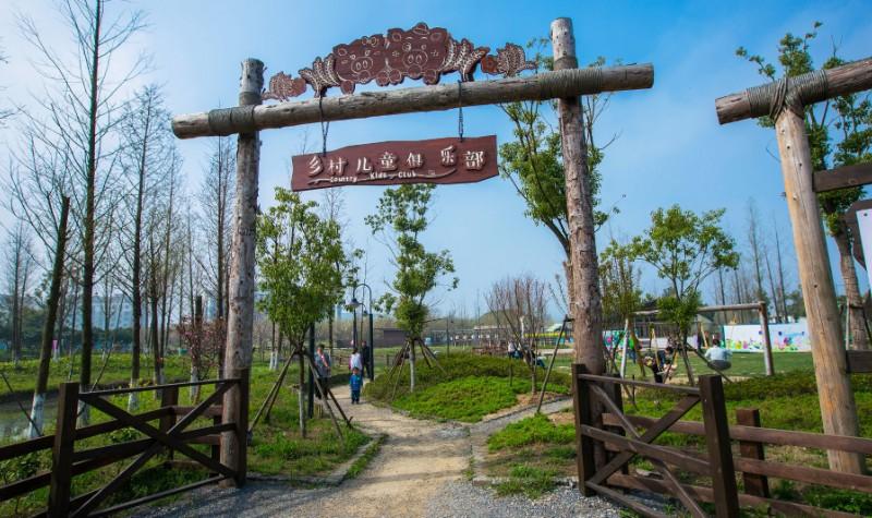 夏天的末尾叫什么?蜜桃猪的田野乐园收费-图3 夏天的末尾叫什么?蜜桃猪的田野乐园收费-图3