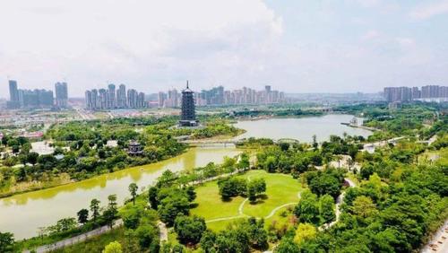 紫琅湖公园好停车吗？南宁美丽江南景区收费