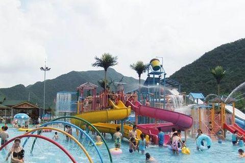 宁海附近带小孩玩水的地方？宁海学游泳怎么收费