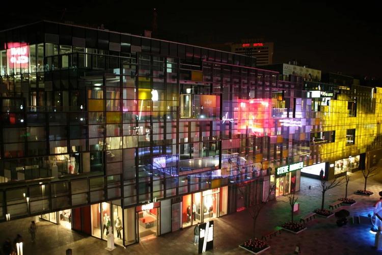 去北京三里屯酒吧得花多少钱?北京三里屯酒吧收费-图2 去北京三里屯酒吧得花多少钱?北京三里屯酒吧收费-图2