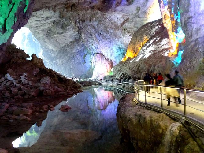巴马百魔洞门票16元真的吗?广西巴马百魔洞收费-图3 巴马百魔洞门票16元真的吗?广西巴马百魔洞收费-图3