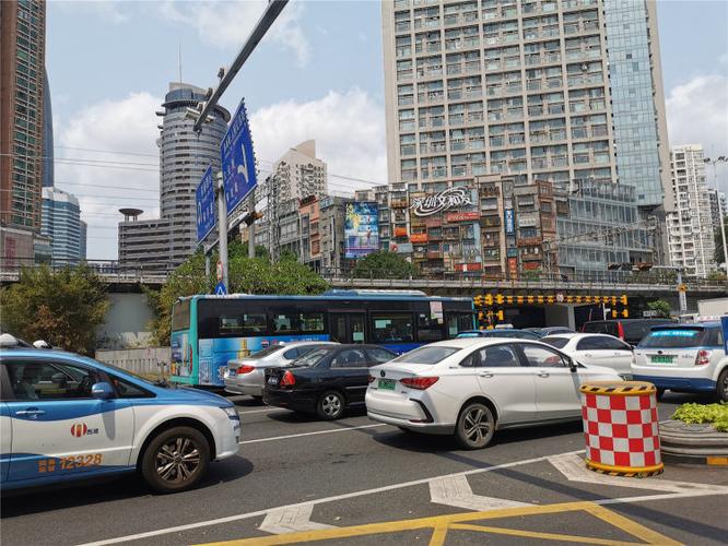 深圳文和友停车攻略?鸿隆世纪广场停车收费-图3 深圳文和友停车攻略?鸿隆世纪广场停车收费-图3