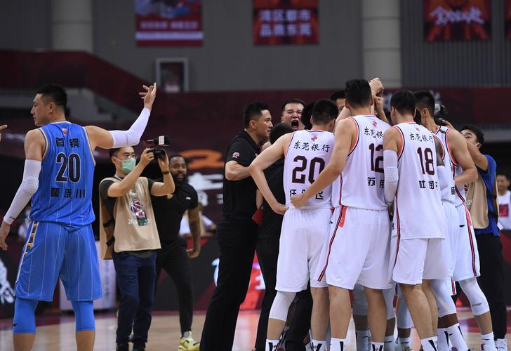 cba北京首钢门票怎么买?首钢篮球中心收费吗-图2 cba北京首钢门票怎么买?首钢篮球中心收费吗-图2