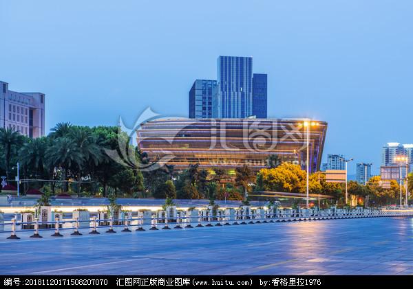 温州大剧院面积？温州大剧院附近停车场收费