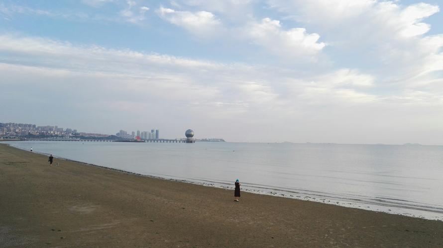 烟台免费海滩？烟台大学海边收费吗-图2